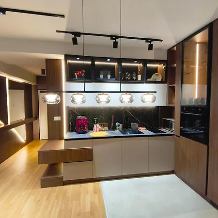 Luxury Panoramic Apartment Free Parking Fireplace Апартаменты