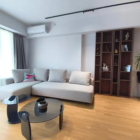 Luxury Panoramic Apartment Free Parking Fireplace Скопье