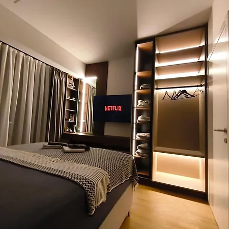 Luxury Panoramic Apartment Free Parking Fireplace Скопье