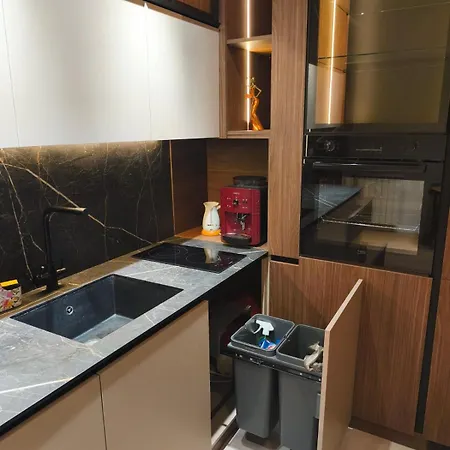 Luxury Panoramic Apartment Free Parking Fireplace Апартаменты *