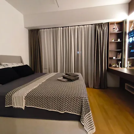 Luxury Panoramic Apartment Free Parking Fireplace Апартаменты